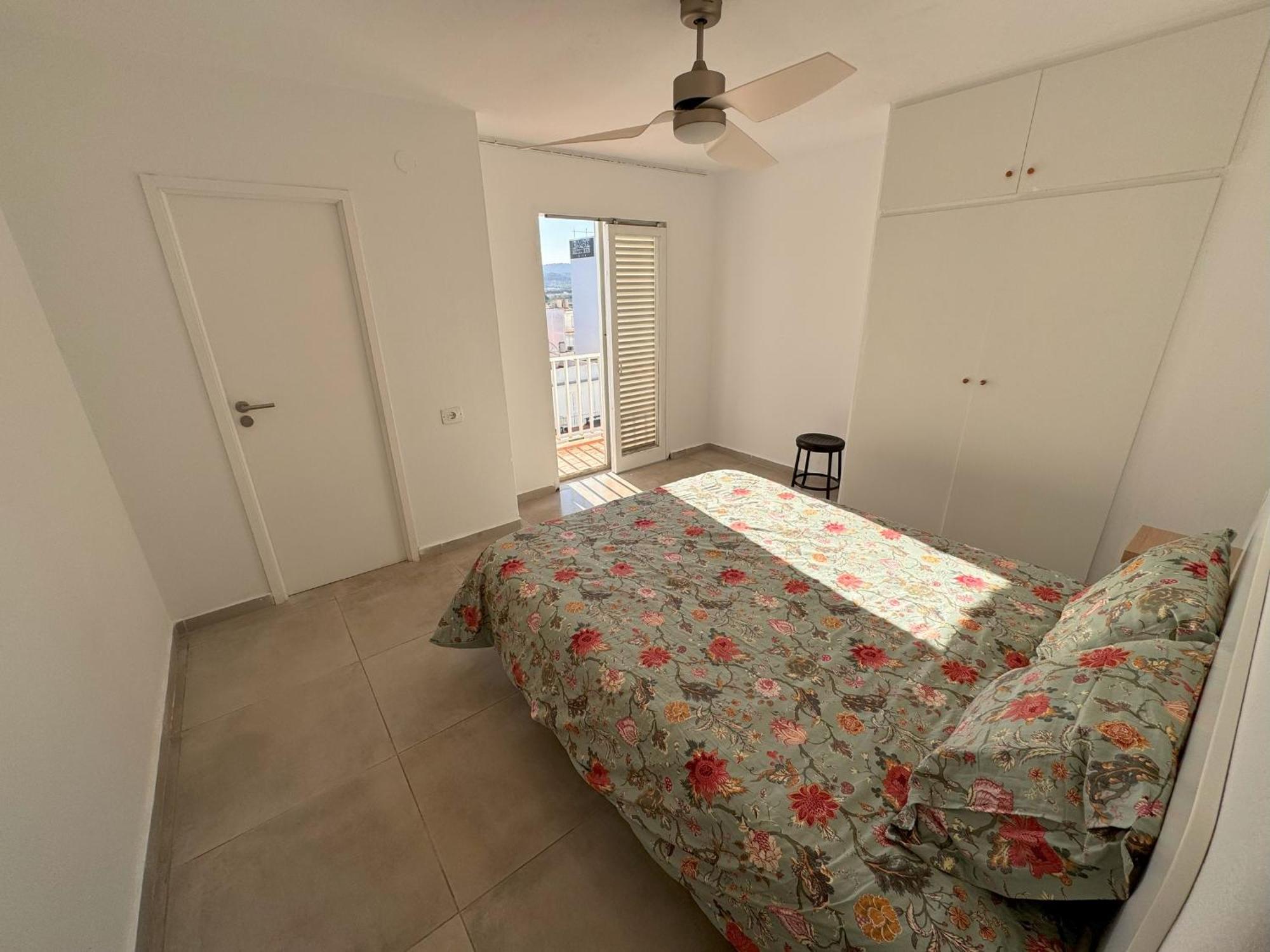 Cisne By Nest Hostel Sant Antoni de Portmany Extérieur photo